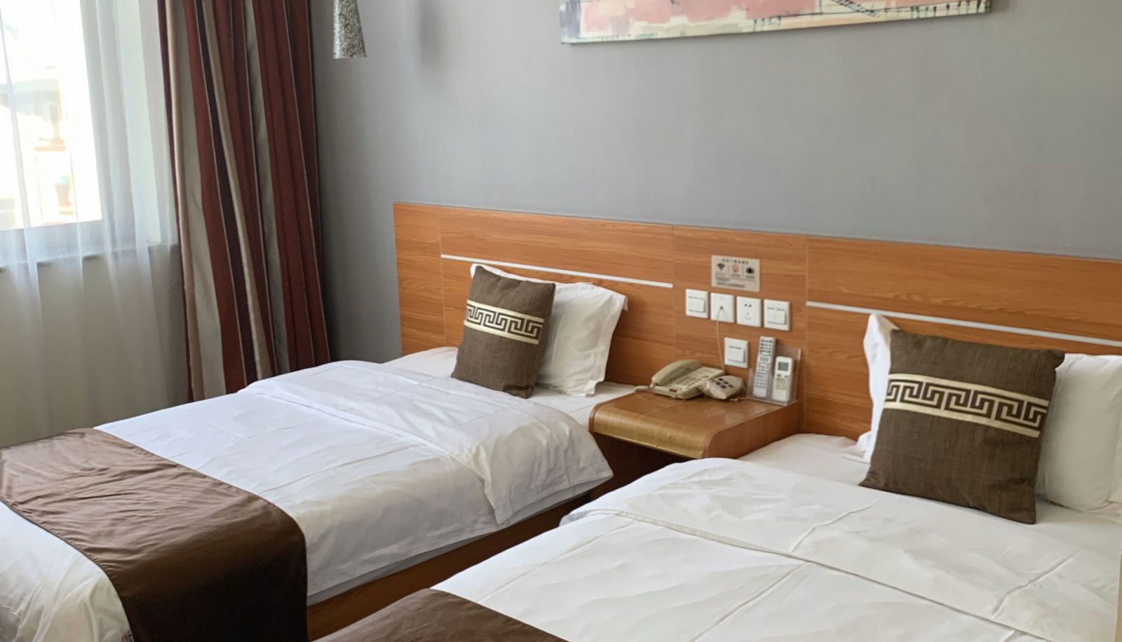 Room - Under the Home Inn - Xiong'an Rongcheng Baiyangdian High Speed Railway Station Paibai Cloud Hotel chinese only