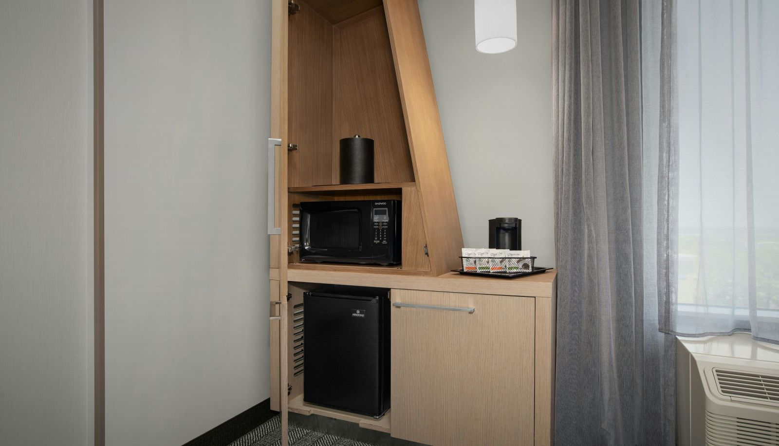 Room - Courtyard by Marriott Atlanta Kennesaw