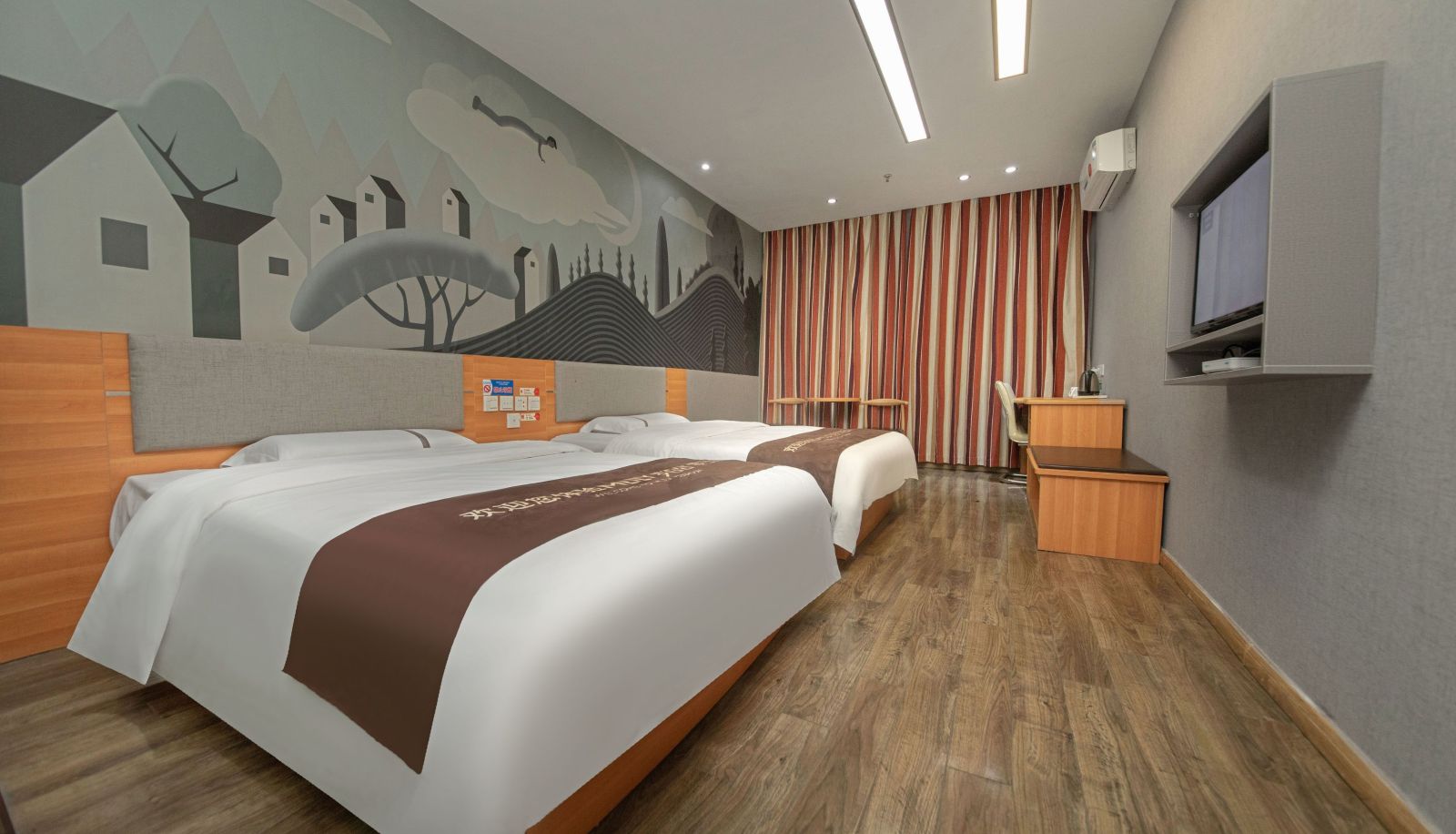 Room - Zhuhai)  Nanping Pedestrian Street Shangkeyou Chain Hotel (Huafa Shangdu Branch Zhuhai Nanping Pedestrian Street Huafa Shangdu(Domestic Only)