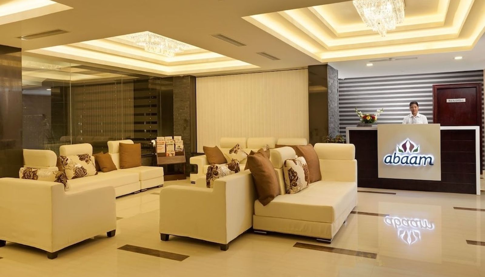 Hall - Abaam Hotel