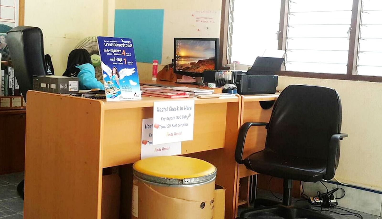 Receptie - Jinda Hostel