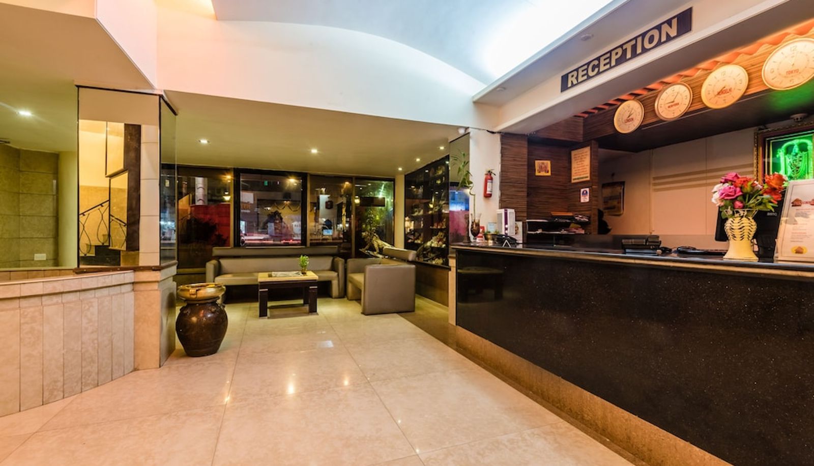 Zwembad - Hotel Panchratna Panvel