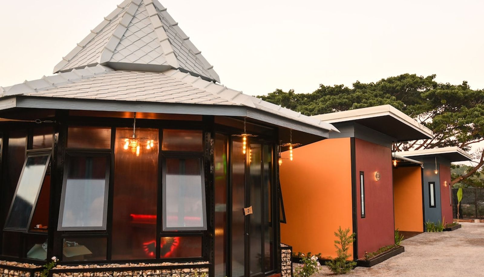 Salón - Bed Villa Resort Chaing Rai