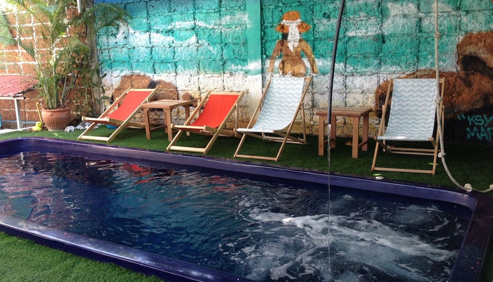 Piscina - Barefeet Naturist Resort