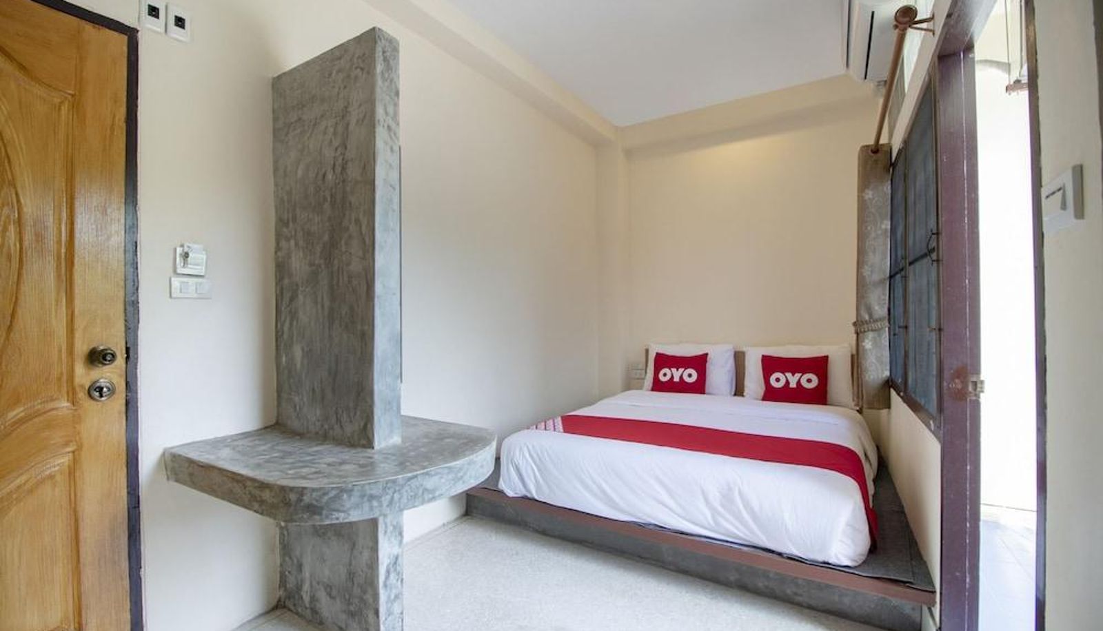 Chambre supérieure (double) - OYO 671 Laluna River House