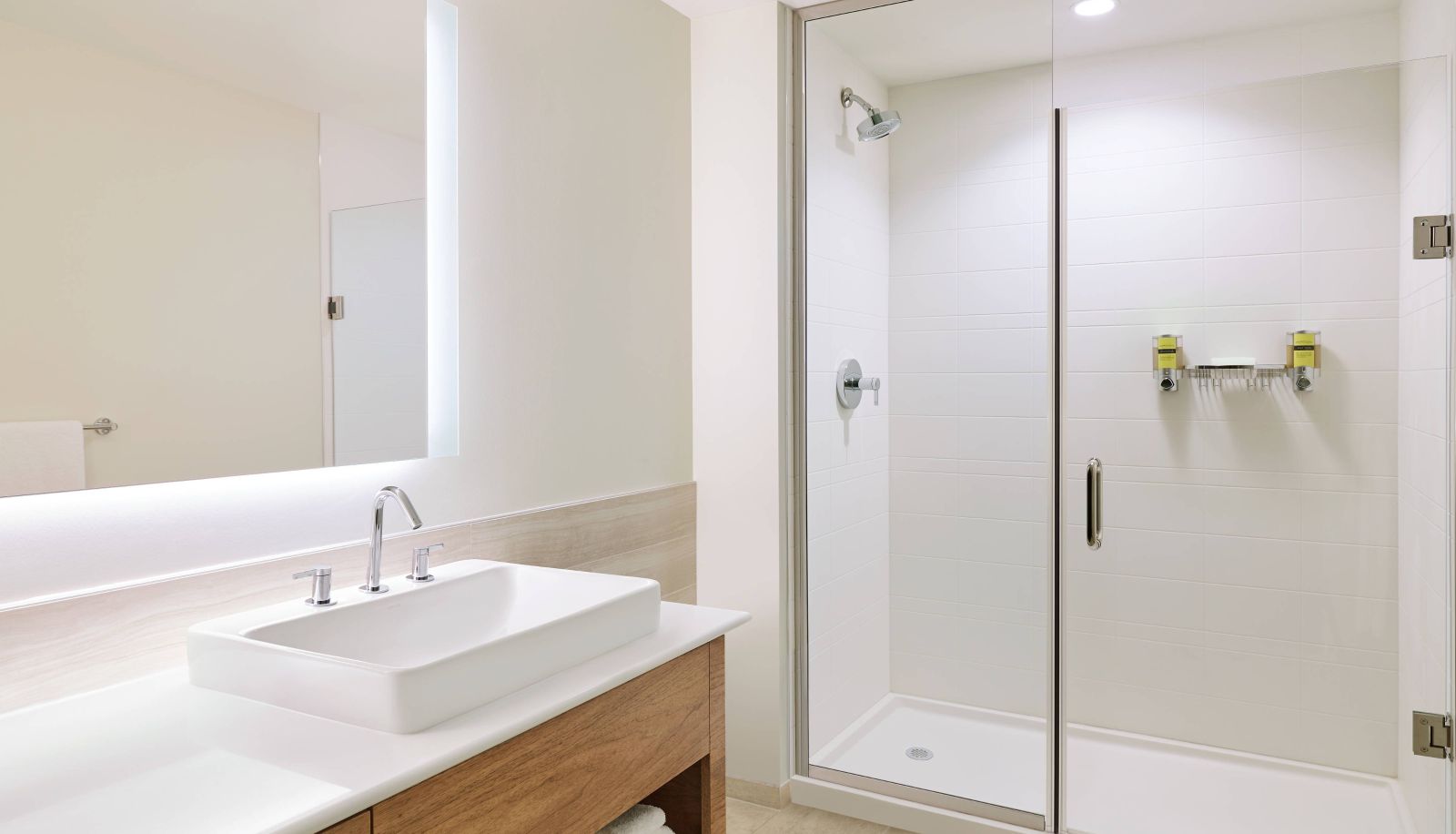 Kamer - Element West Des Moines