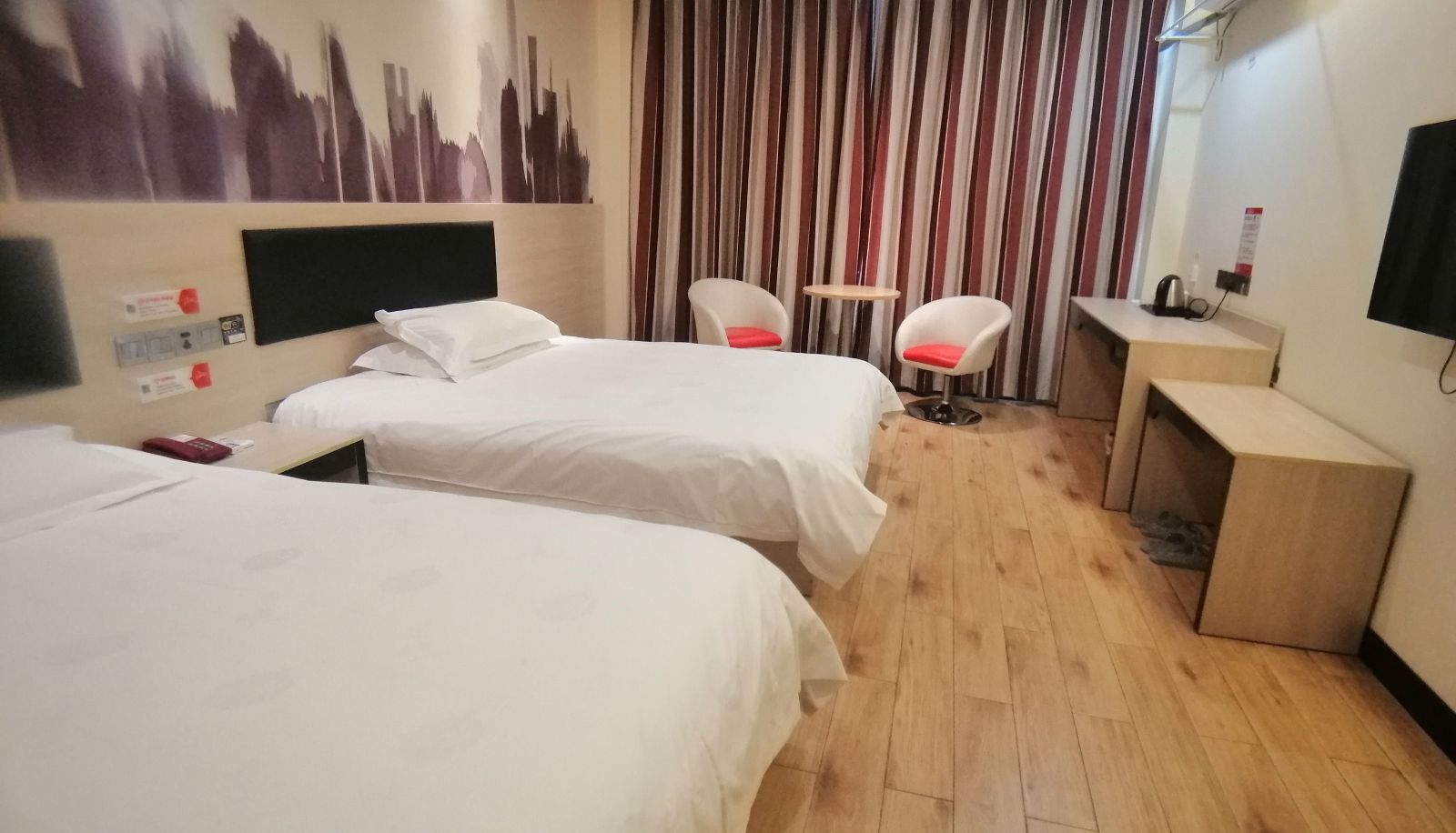 Zimmer - a subsidiary of Rujia Group  Jingjiang Bus Terminal Huayi Selected Hotel Xingye Road