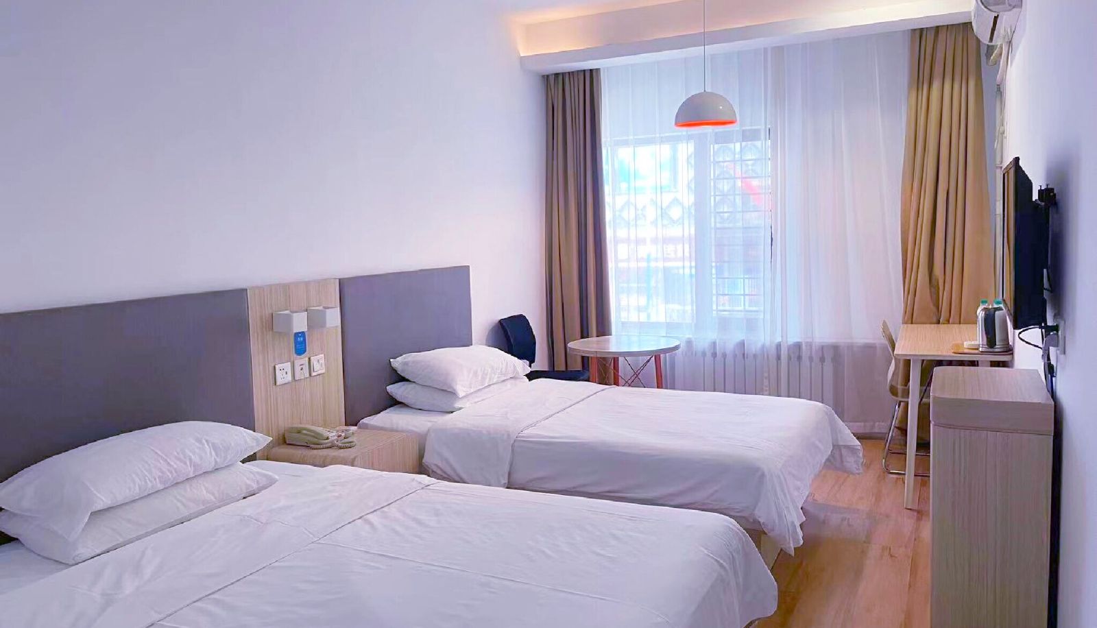 Zimmer - Hanting Shenyang northbound Changjiang Street Hotel