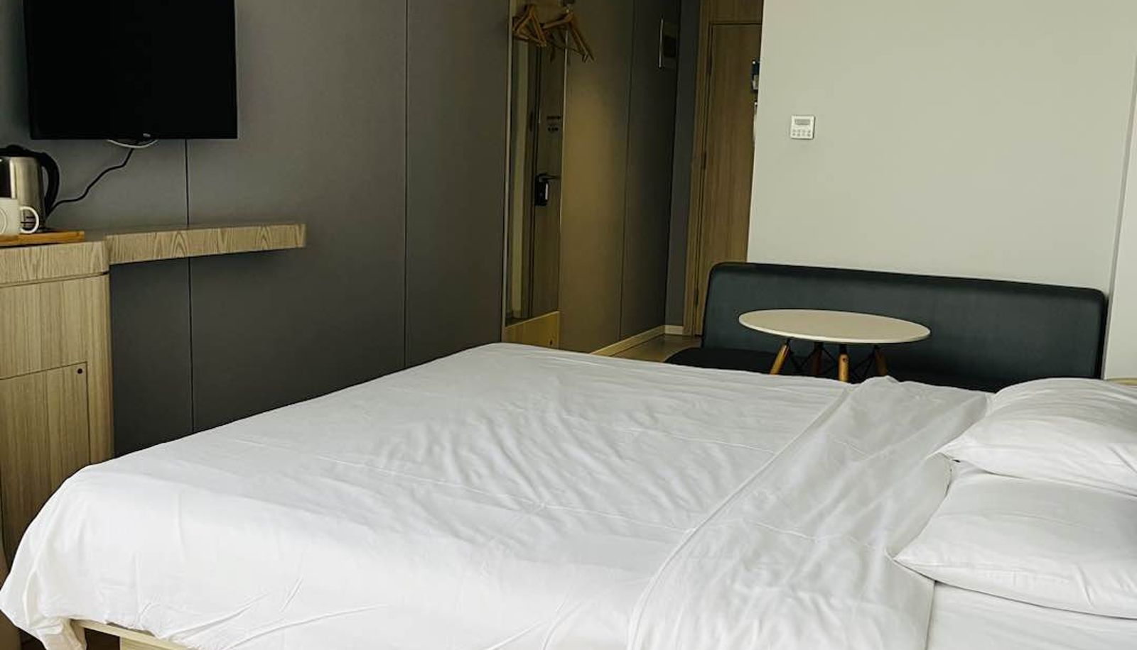 Zimmer - Hanting Xi'an Xijing Hospital tonghuamen Subway Station Hotel