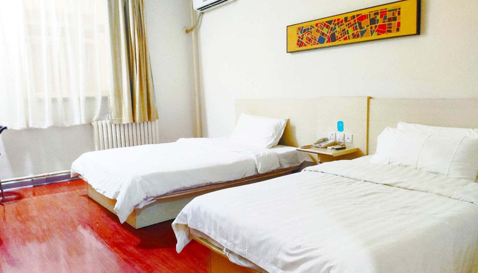 Zimmer - Wanda Plaza Hotel of Hanting Urumqi South Railway Station