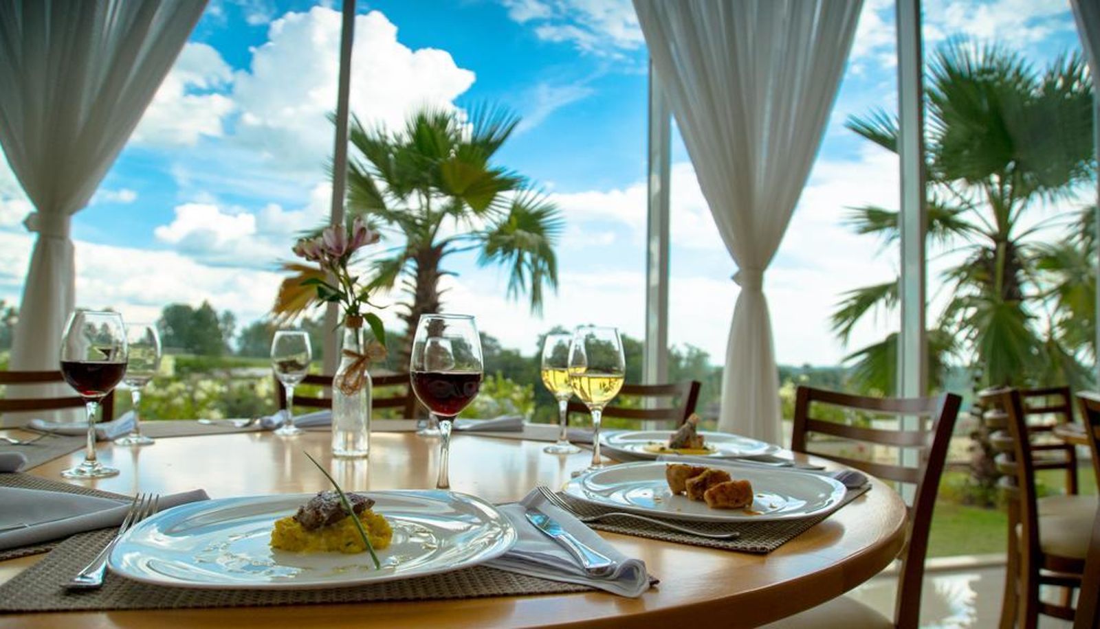 Restaurant - Otho Hotel Convention e SPA