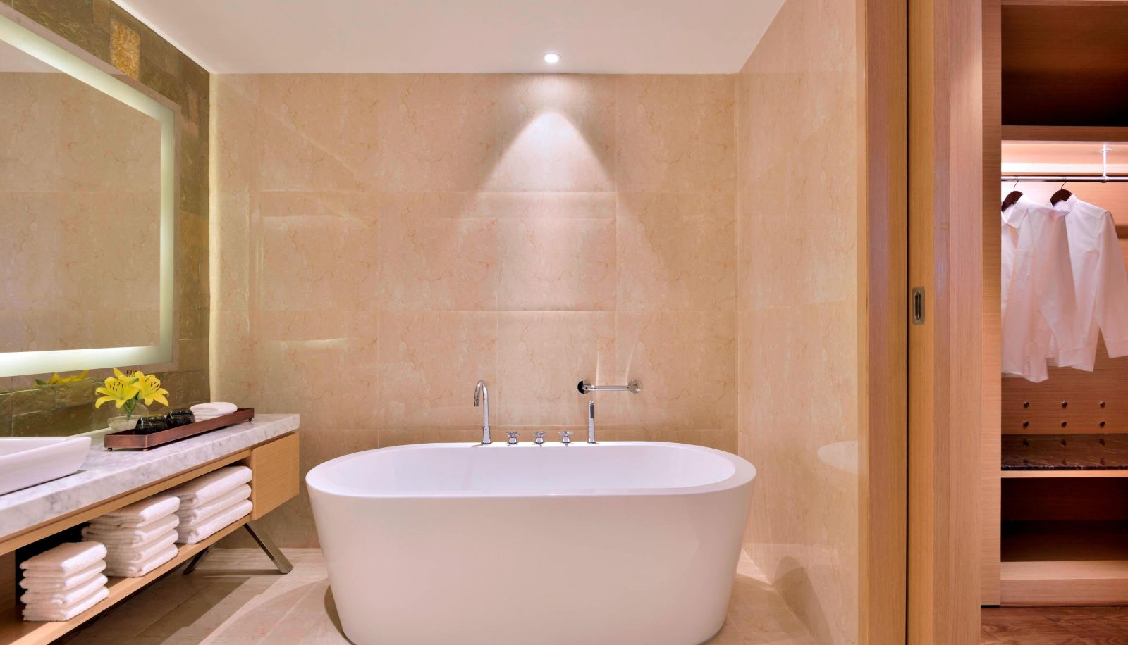 Zimmer - Marriott Executive Apartments Hyderabad