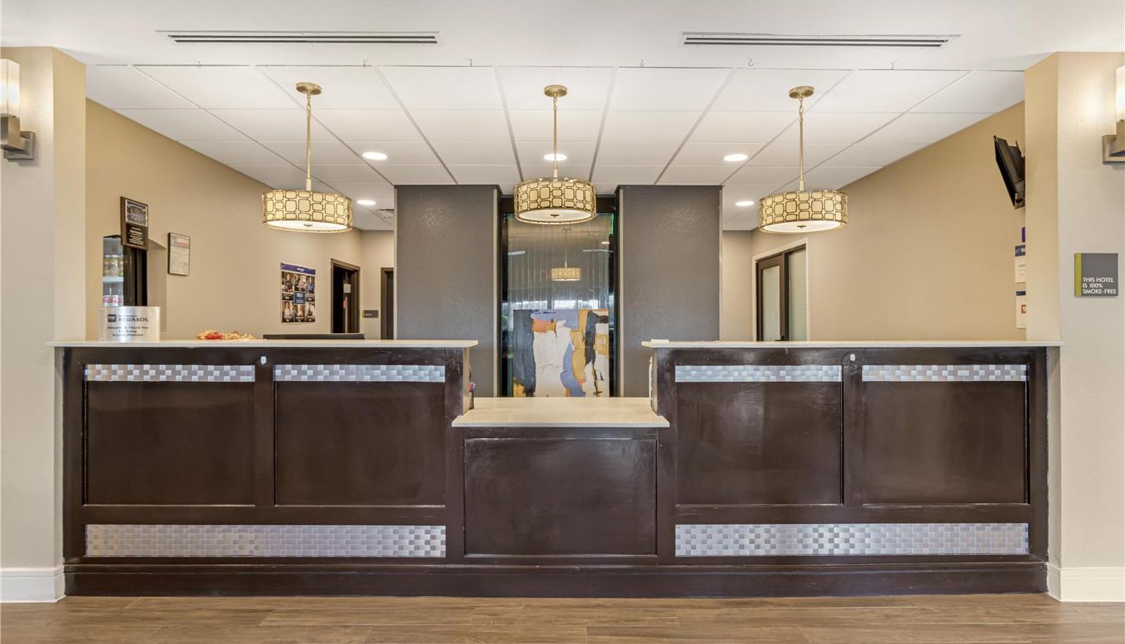 Lobby - Best Western Plus Bay City Inn & Suites