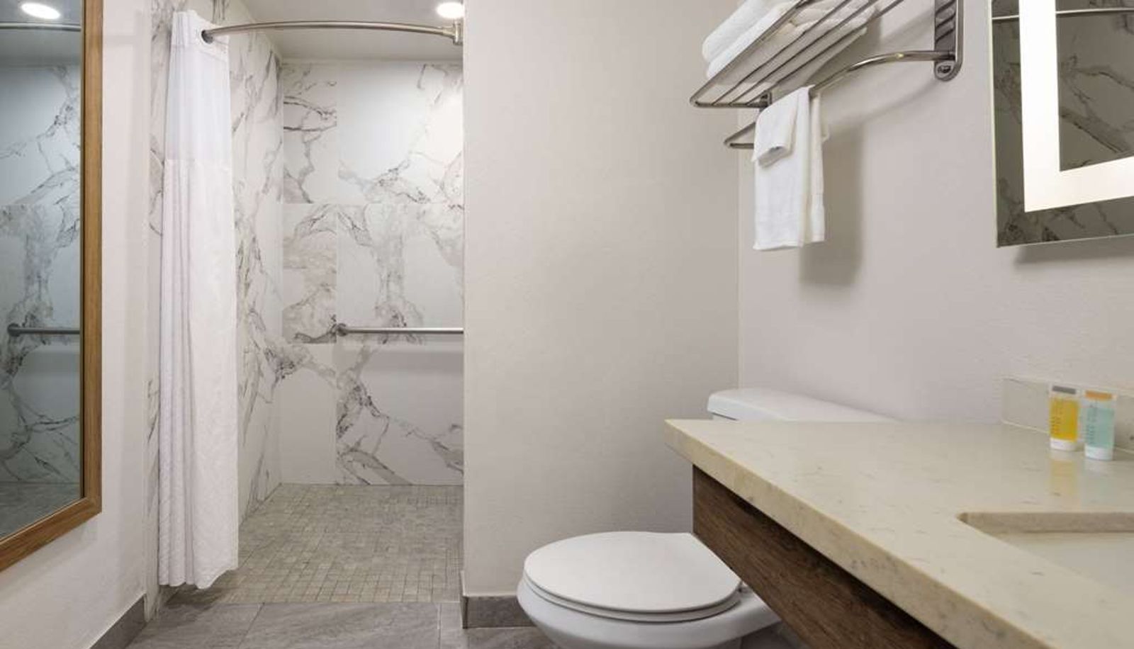 Kamer - Days Inn by Wyndham Bakersfield
