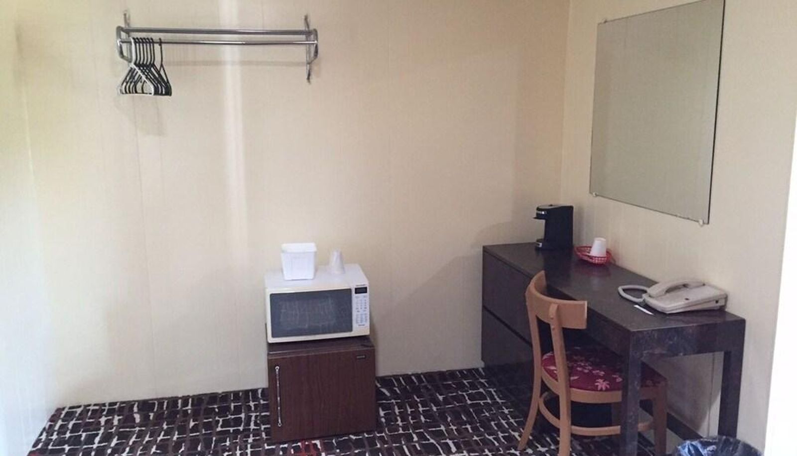 Standard room - Biddeford Motel