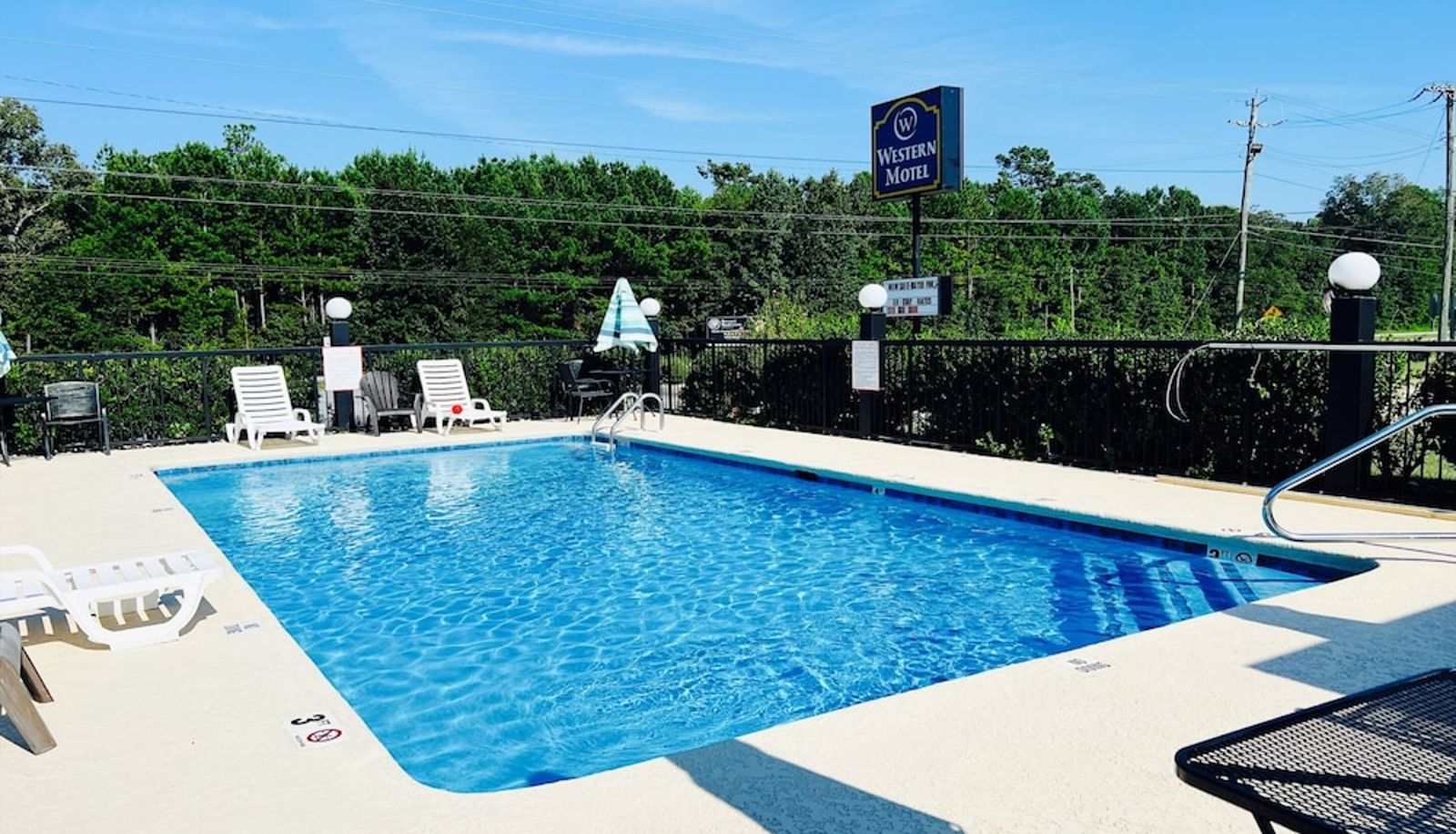 Pool - Western Motel Thomasville