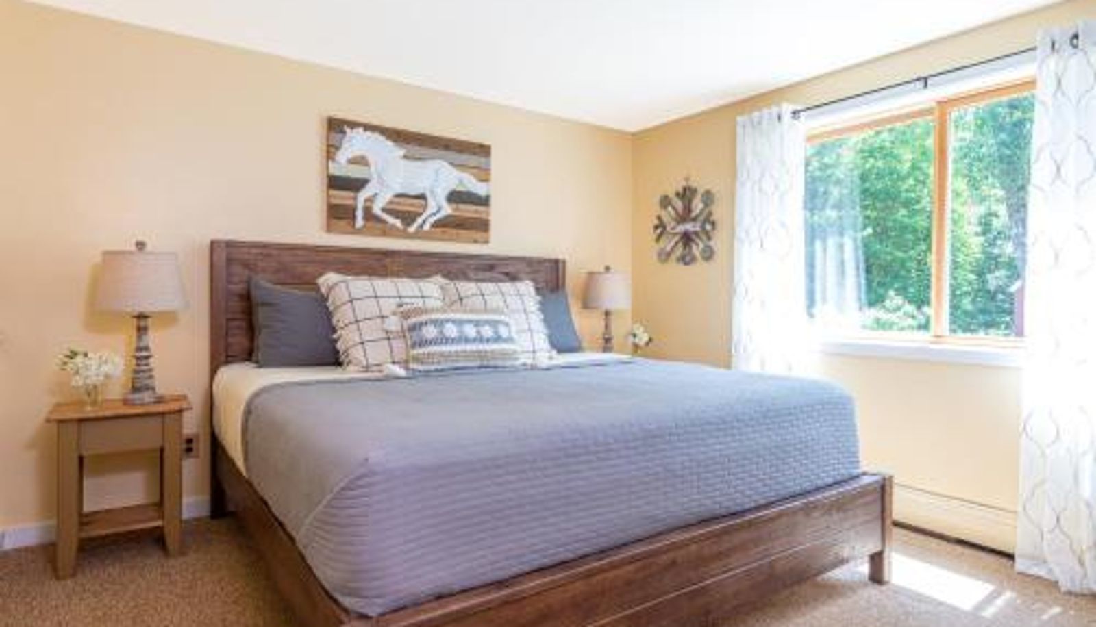 Room - White Horse Lodge