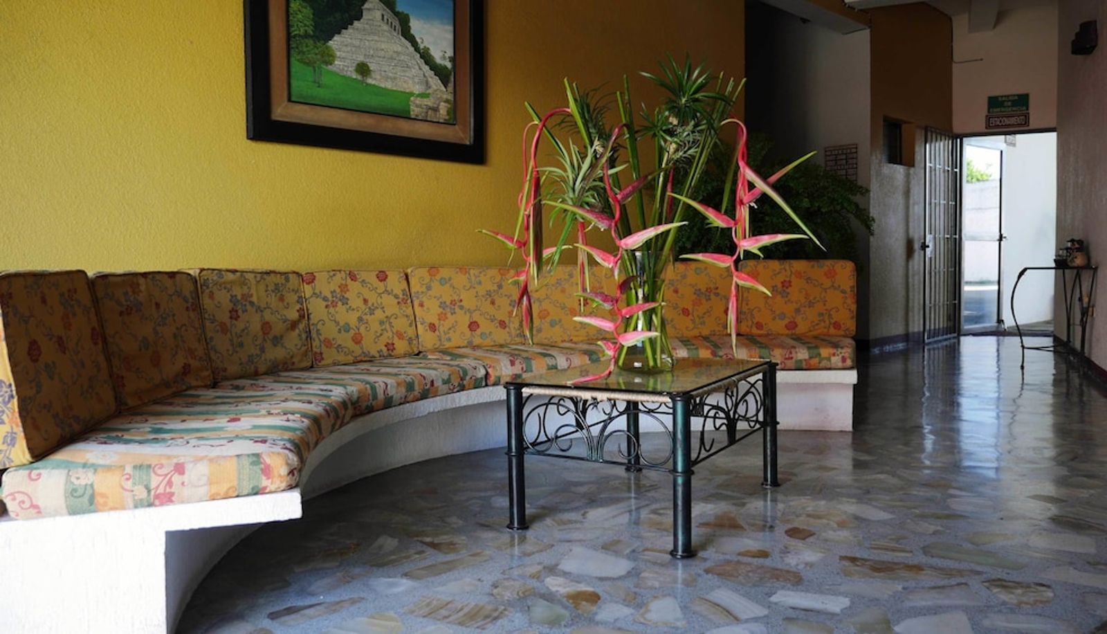 Rezeption - Hotel Pakal Na Tapachula