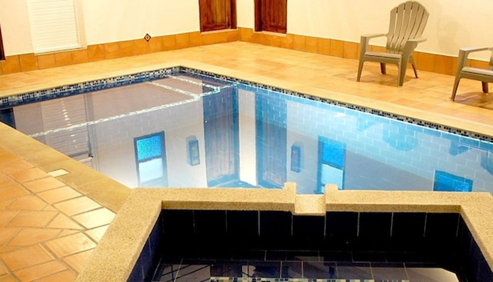 Pool - Chrisban Hotel Boutique