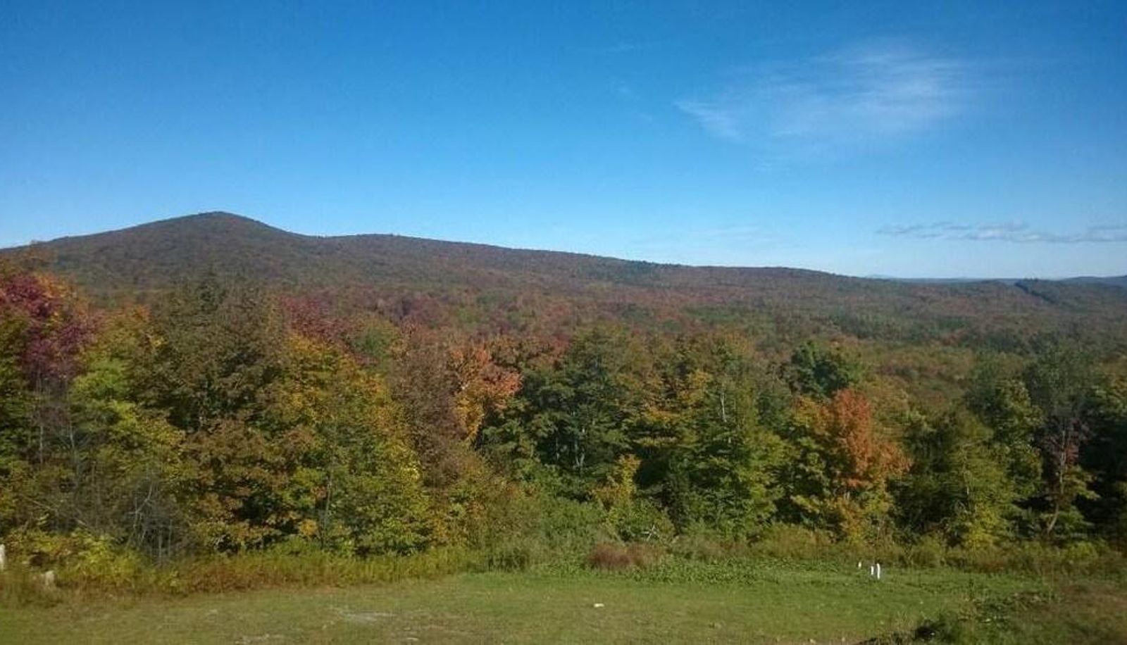 Surrounding - Whitcomb Summit Retreat