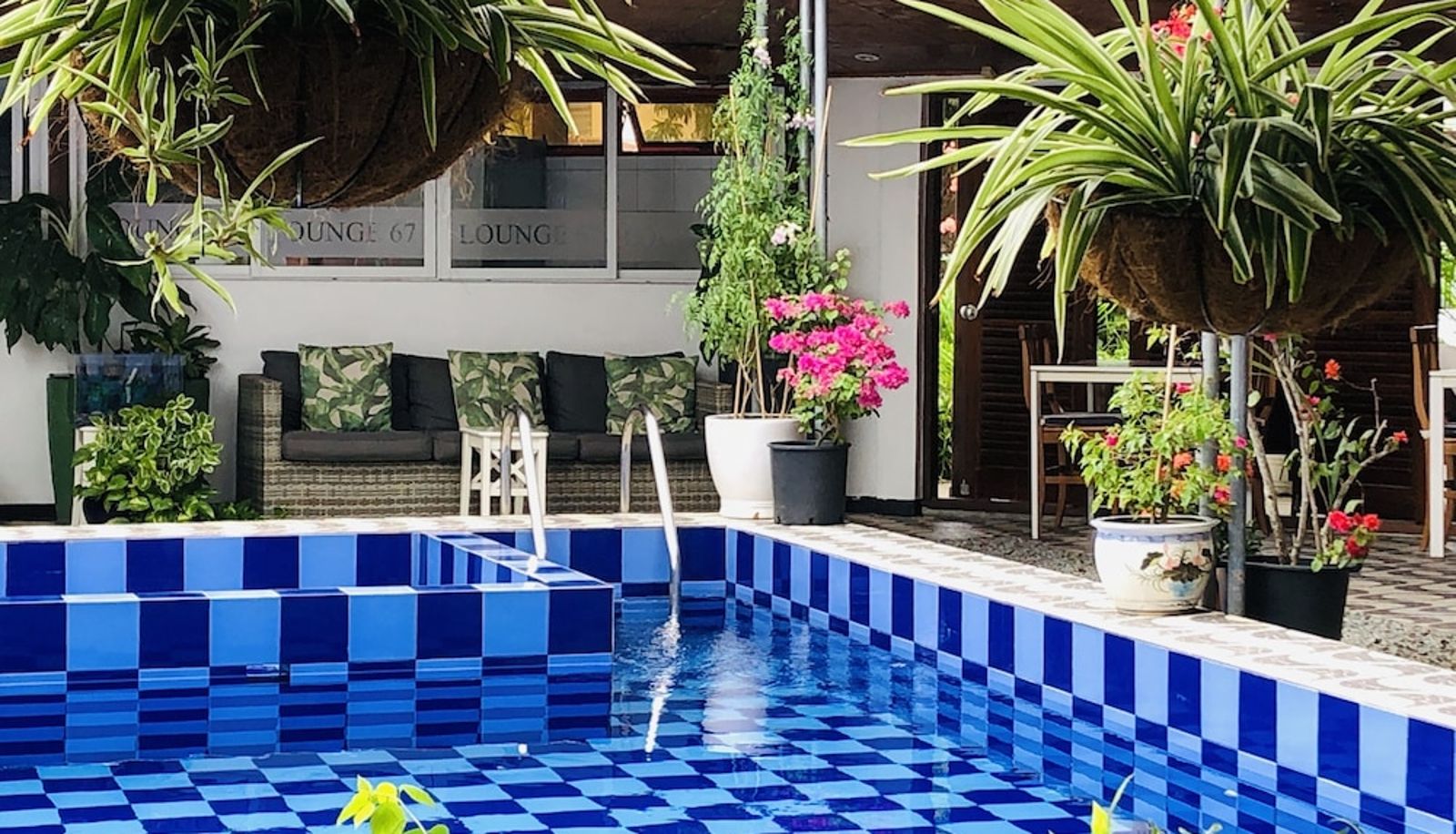 Pool - Holland Lodge Paramaribo