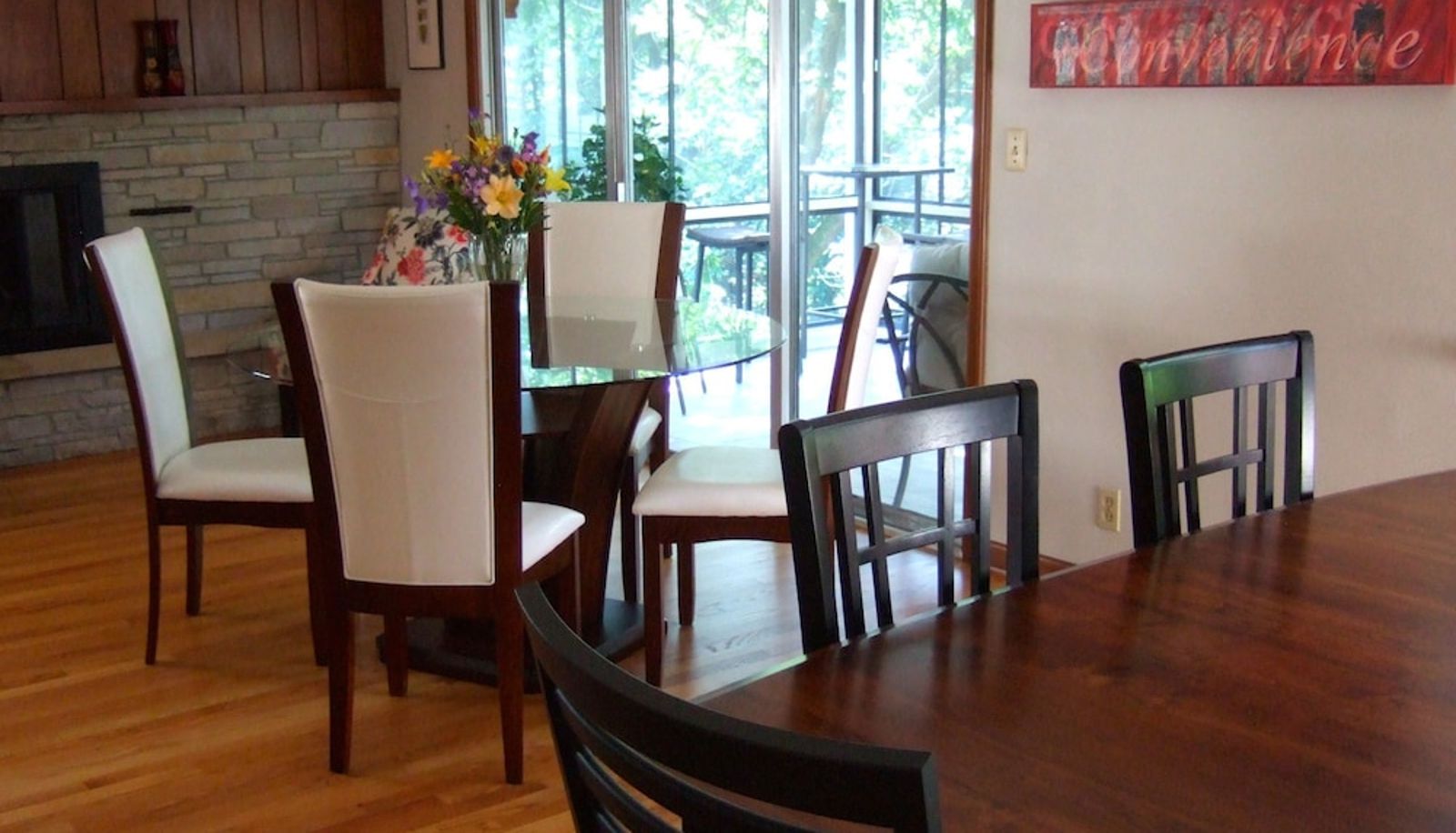 Hal - Loya's Little House Bed & Breakfast