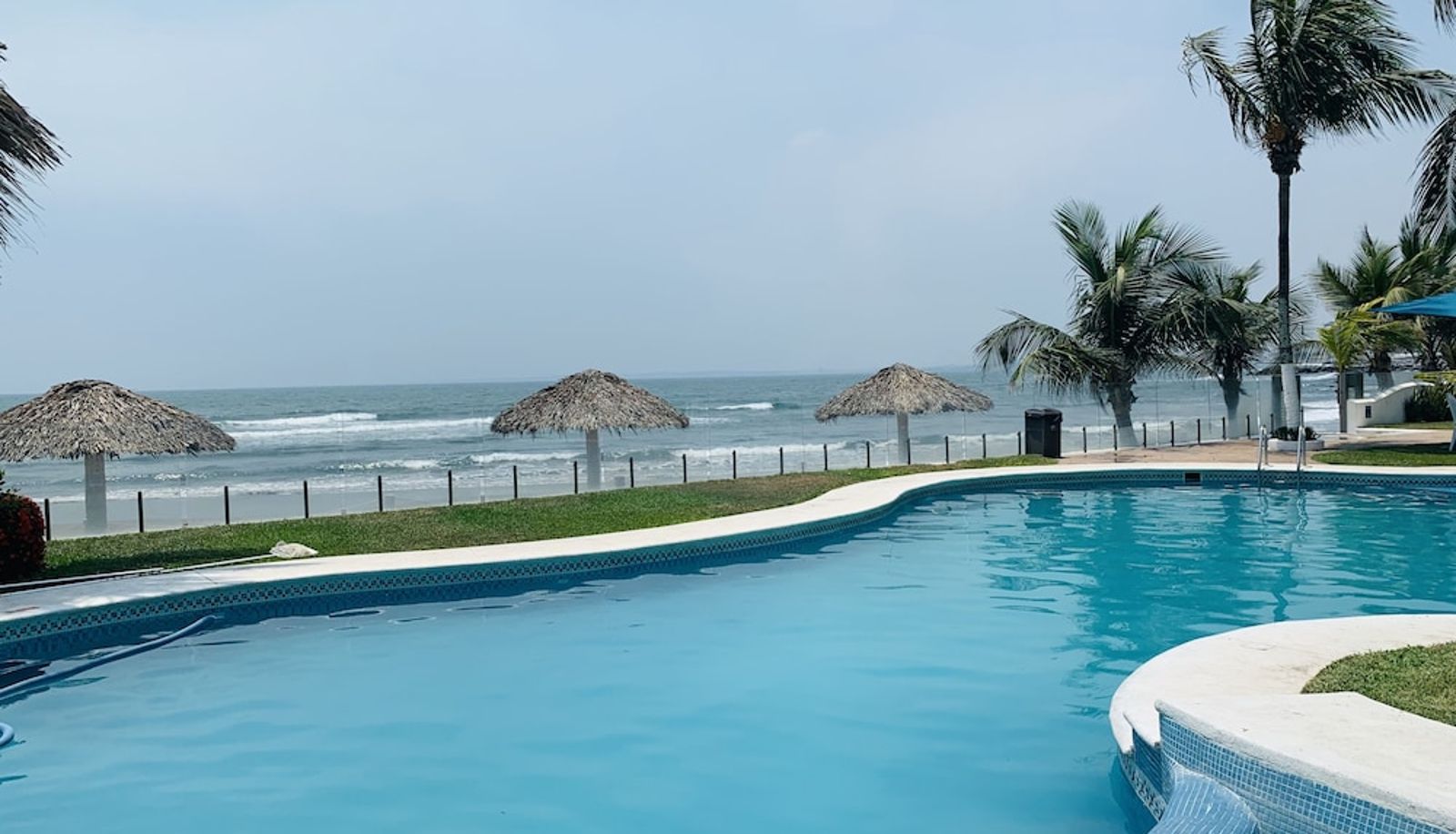 Piscine - Hotel Playa Caracol