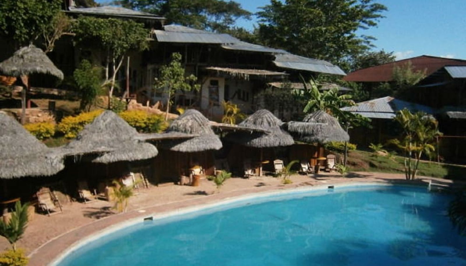 Piscina - Madera Labrada Lodge