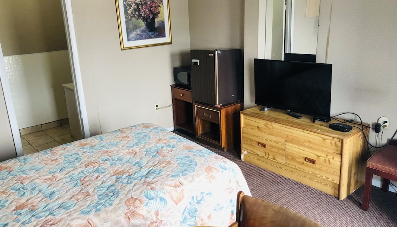 Standard room - Friendly Inn Motel