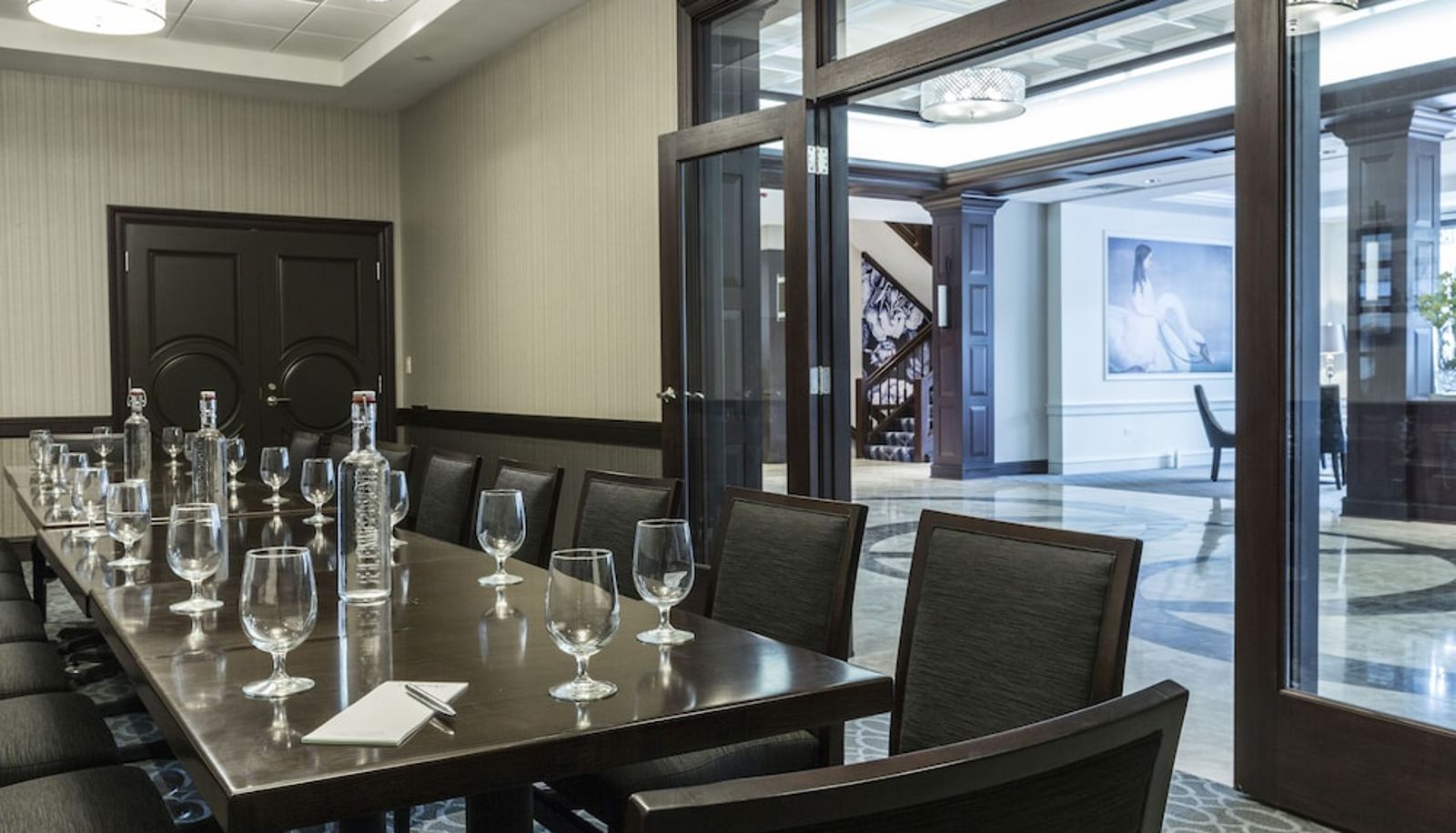 Meeting room - La Banque Hotel