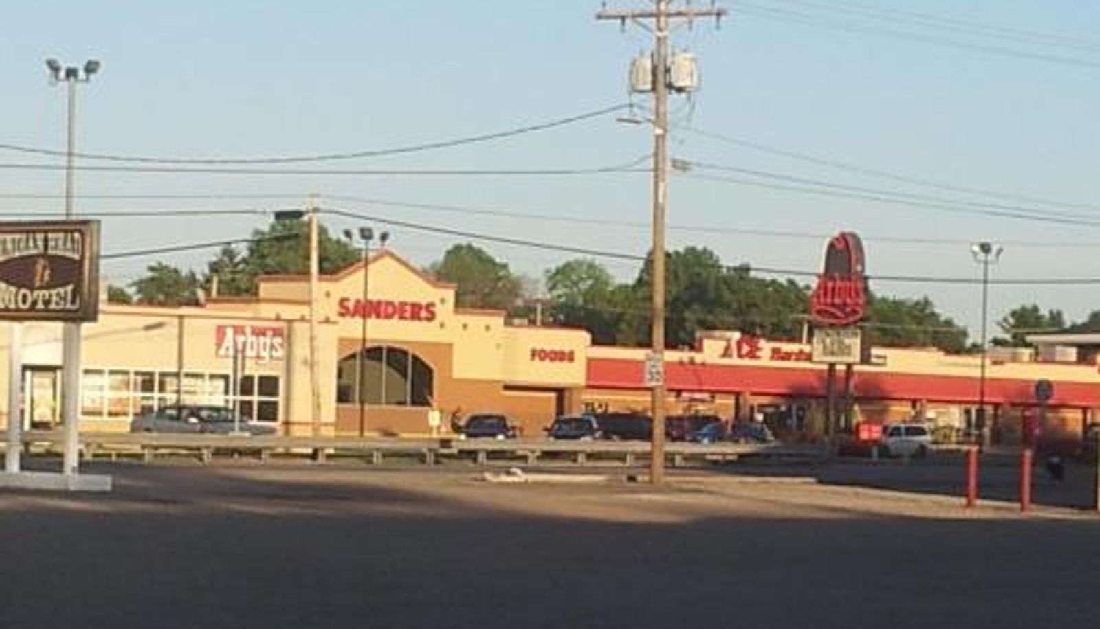 Info - Indian Head Motel