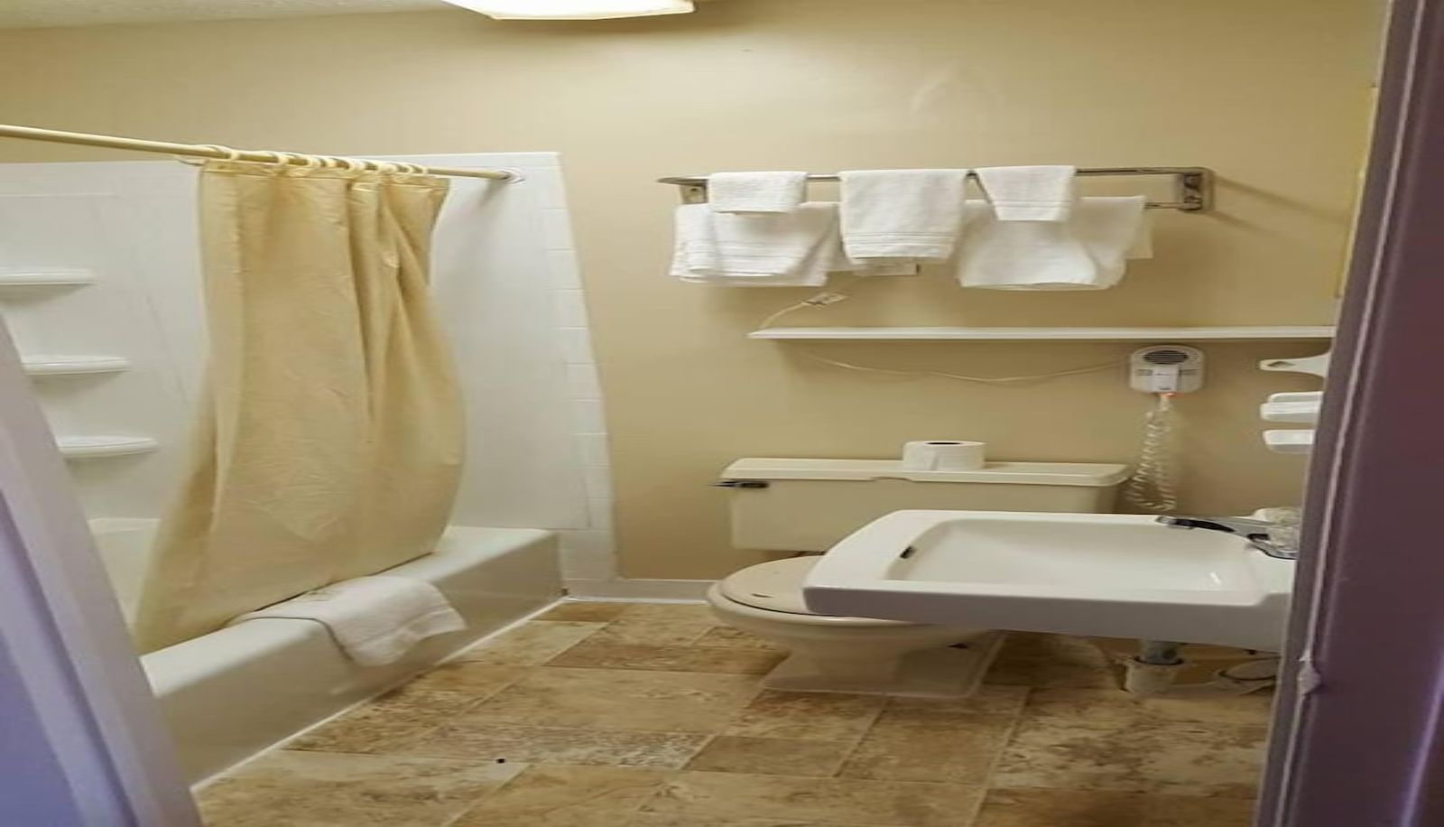 Camera standard - Park n Stay Inn
