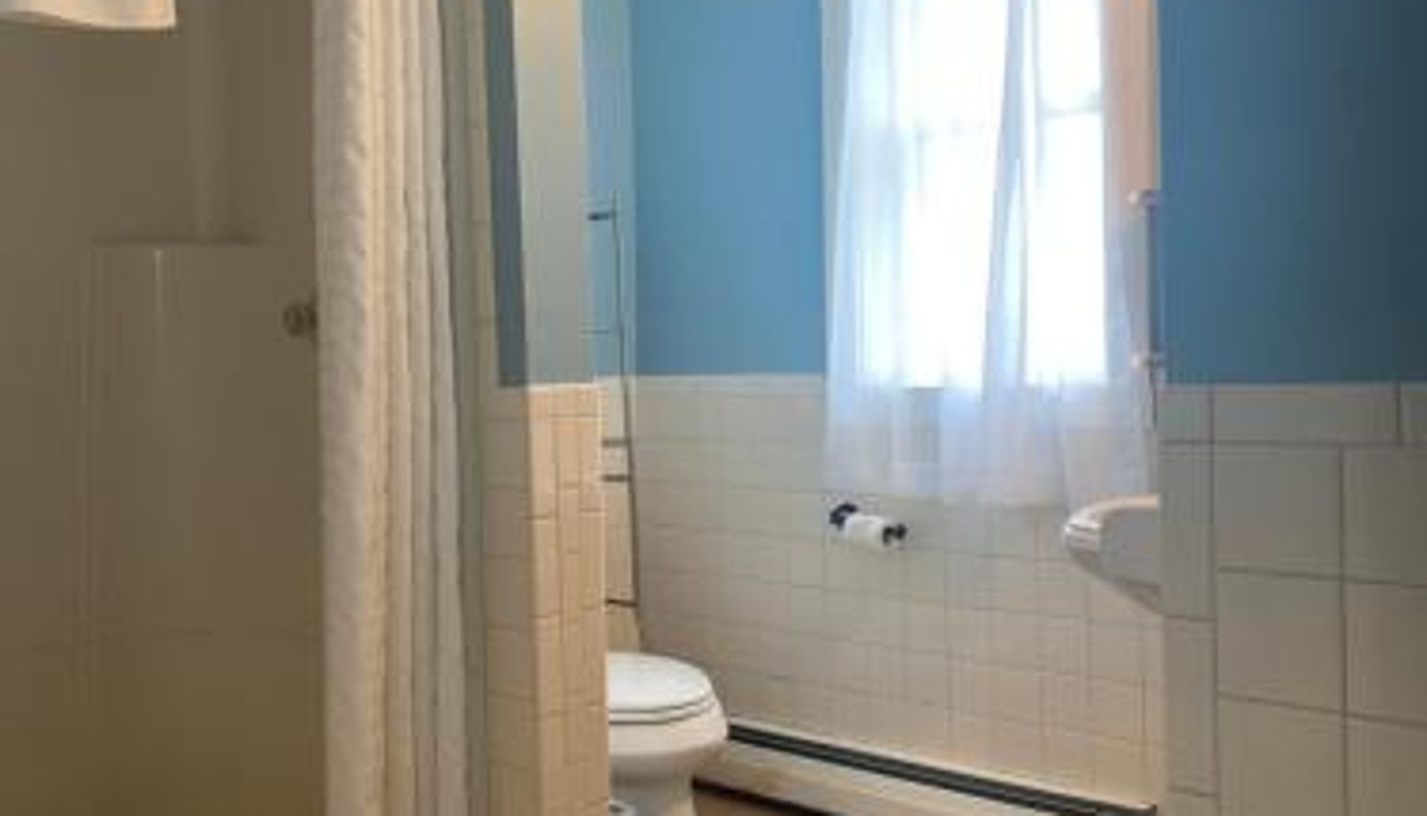 Bathroom - The Wildflower Inn