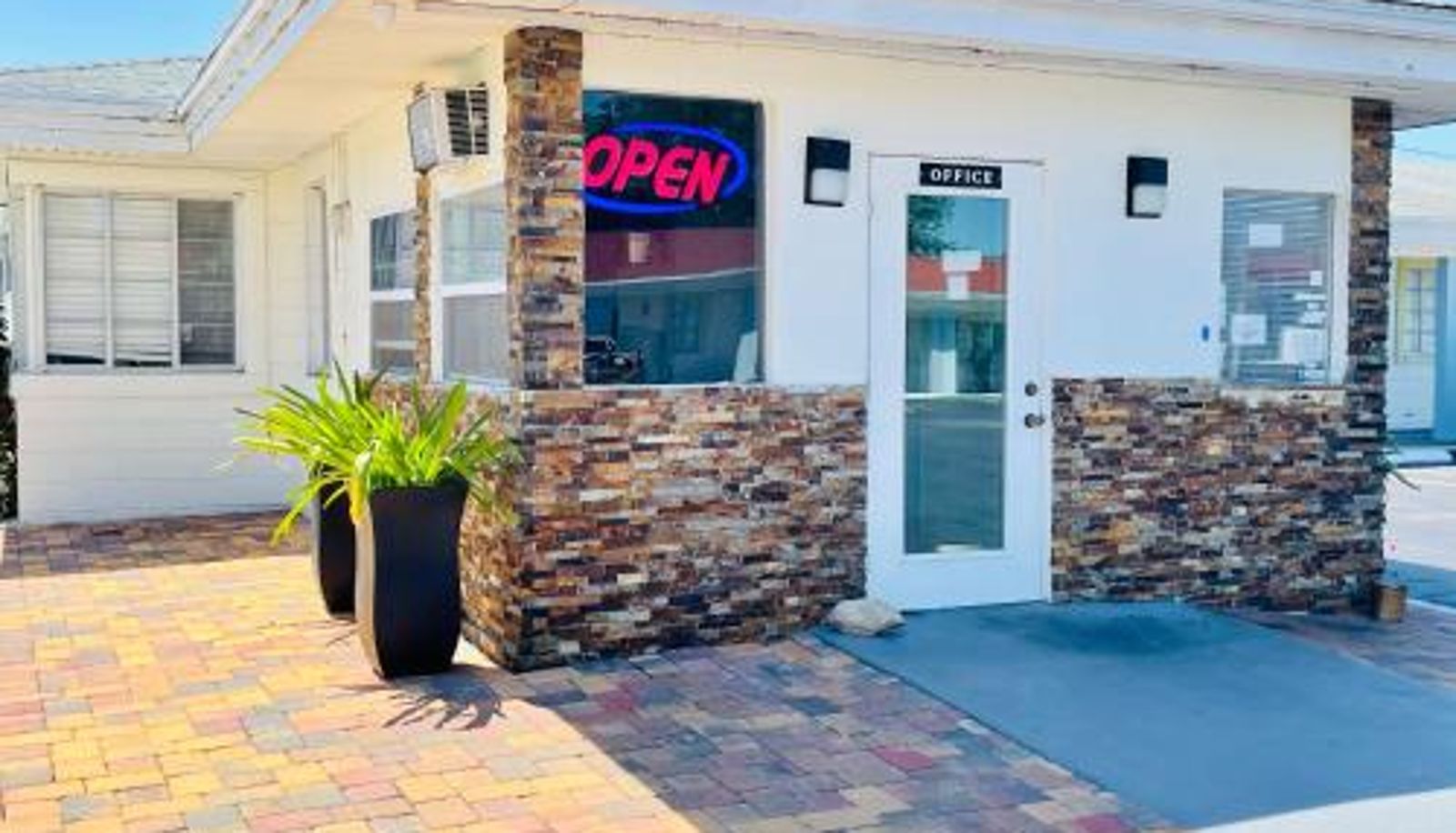 Información - Siesta Inn Sarasota - Indian Beach