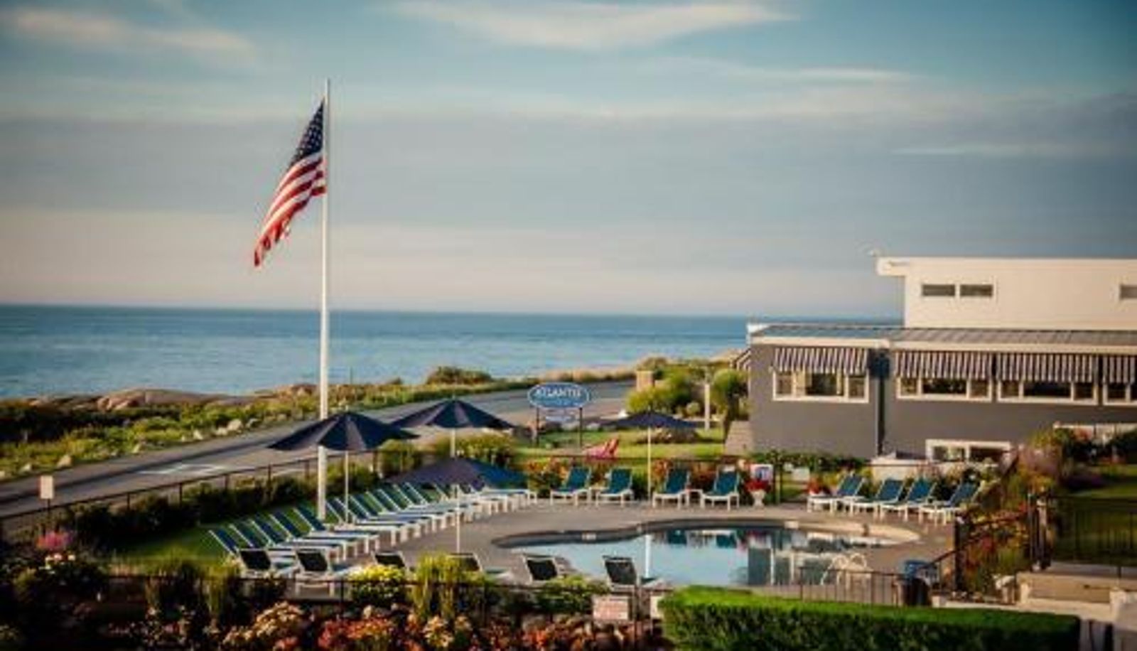 Pool - Atlantis Oceanfront Inn Gloucester