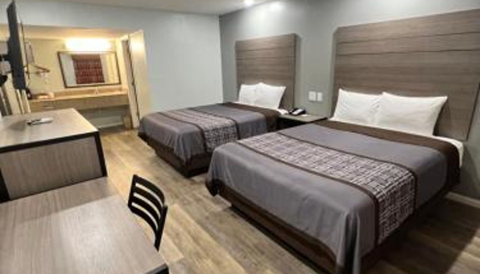 Info - Continental Inn and Suites Nacogdoches TX SFA University Downtown