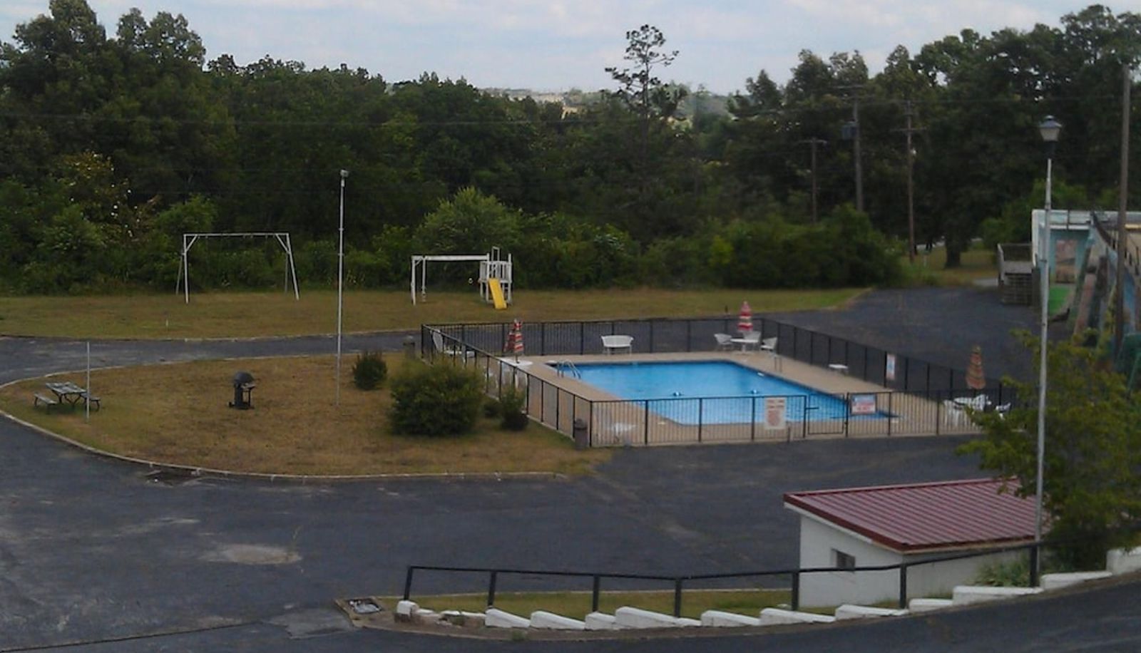 Piscina - Family Budget Inn