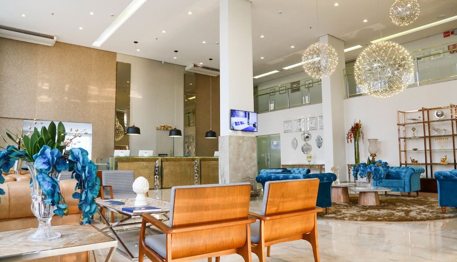 Reception - Céu Palmas Hotel