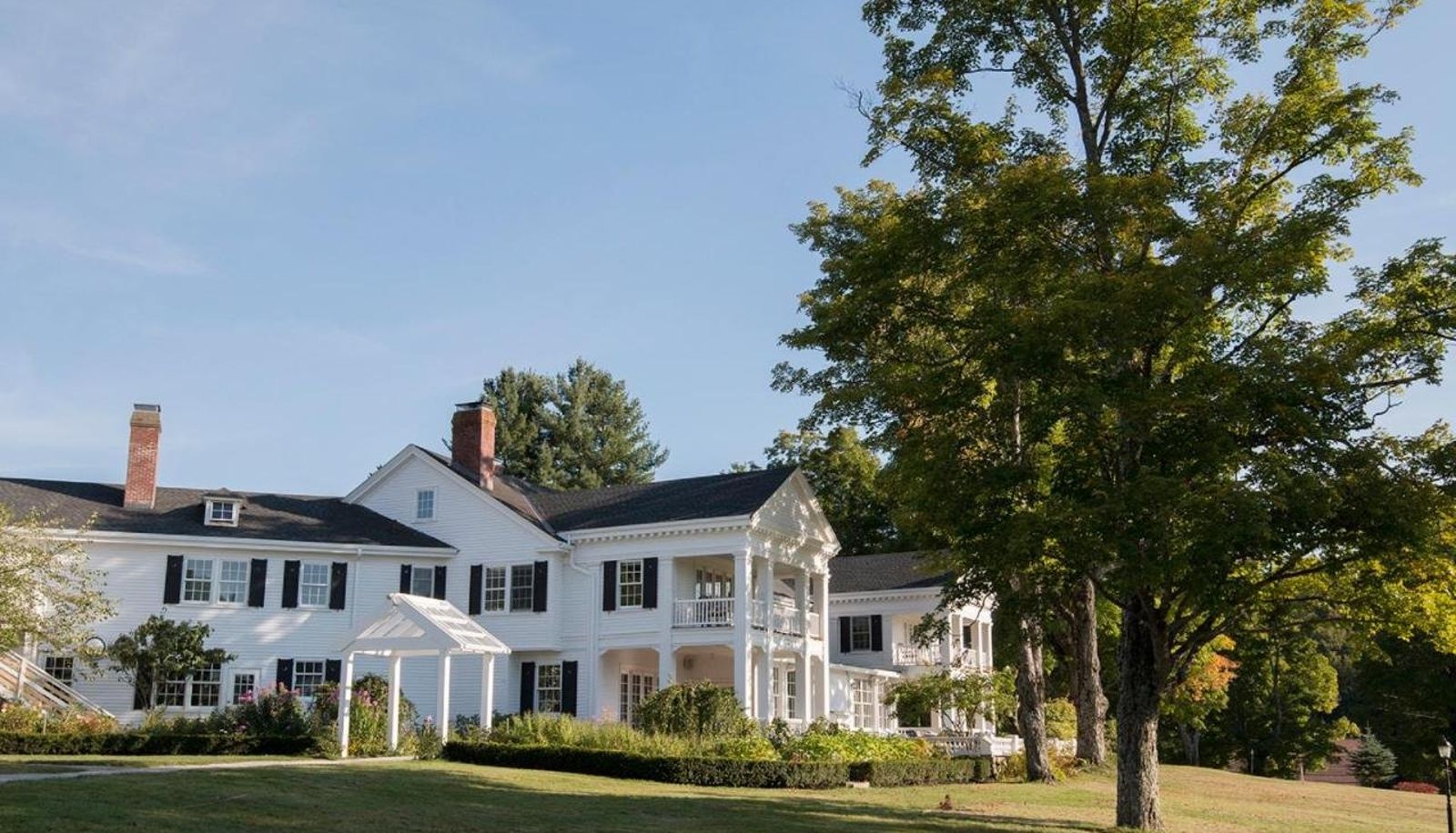 Widok na zewnątrz - White House Inn