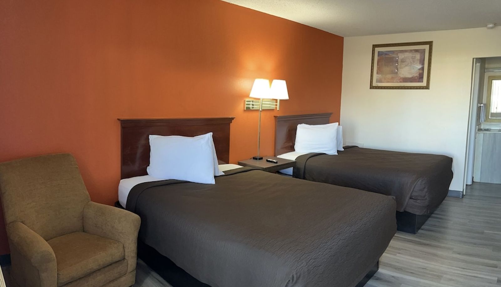 Info - Economy Inn