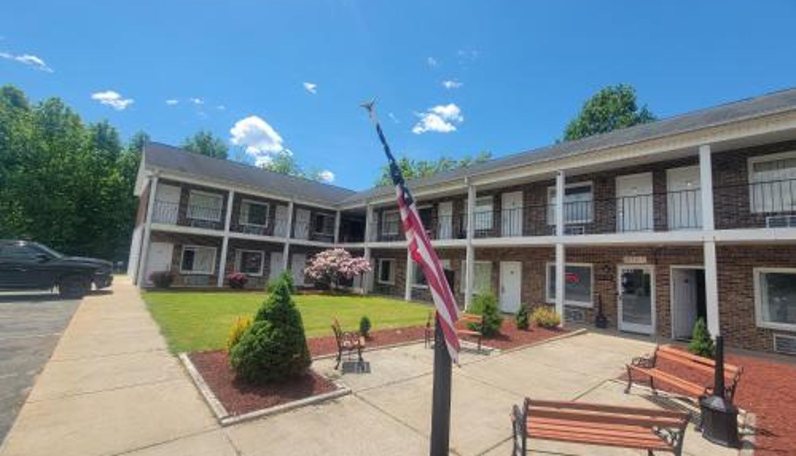 Info - Exit 85 Elk Inn Motel I-77