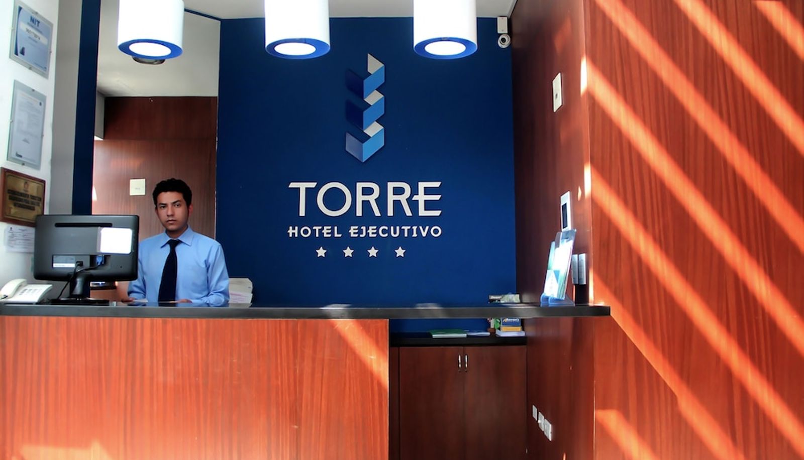 Recepción - Torre Hotel Ejecutivo