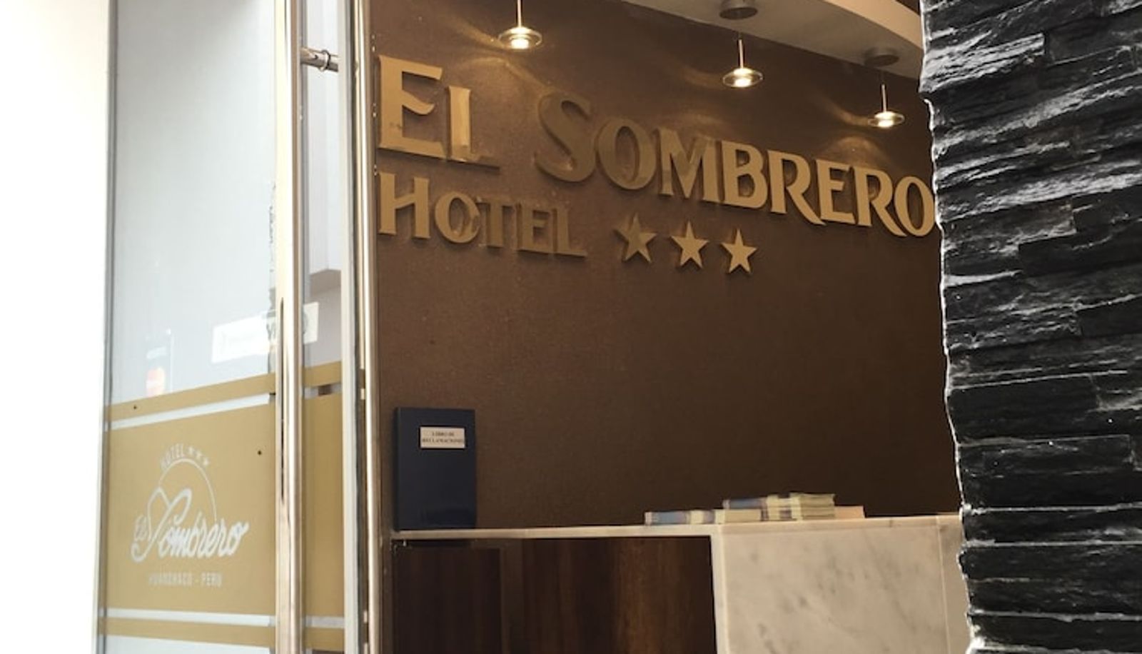 Reception - Hotel El Sombrero