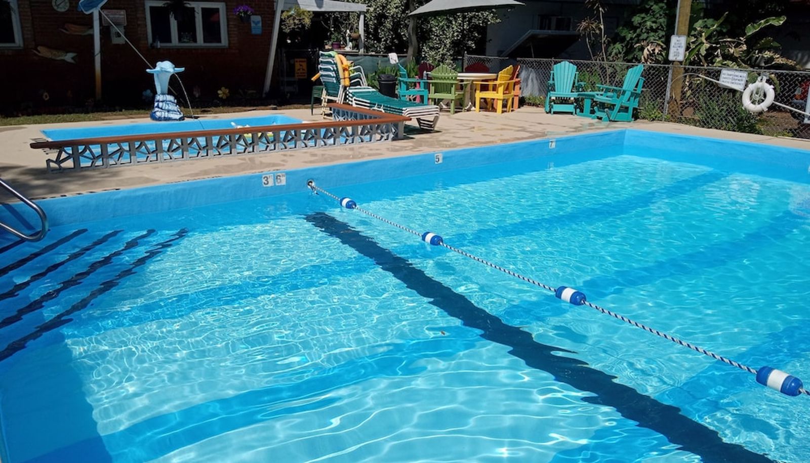 Piscine - Captain's Cove Motel