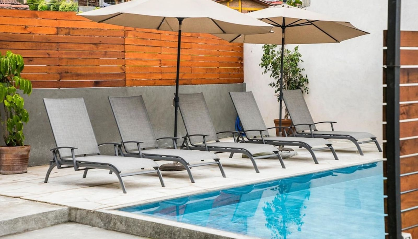 Zwembad - Villa Maria Hotel