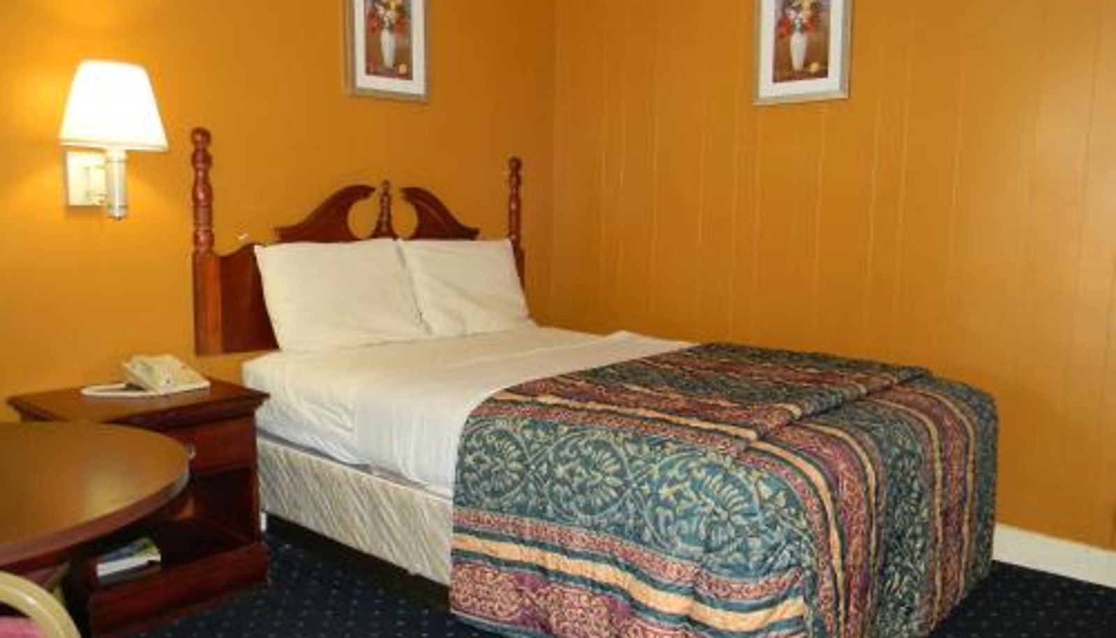 Info - Fairfax Motel