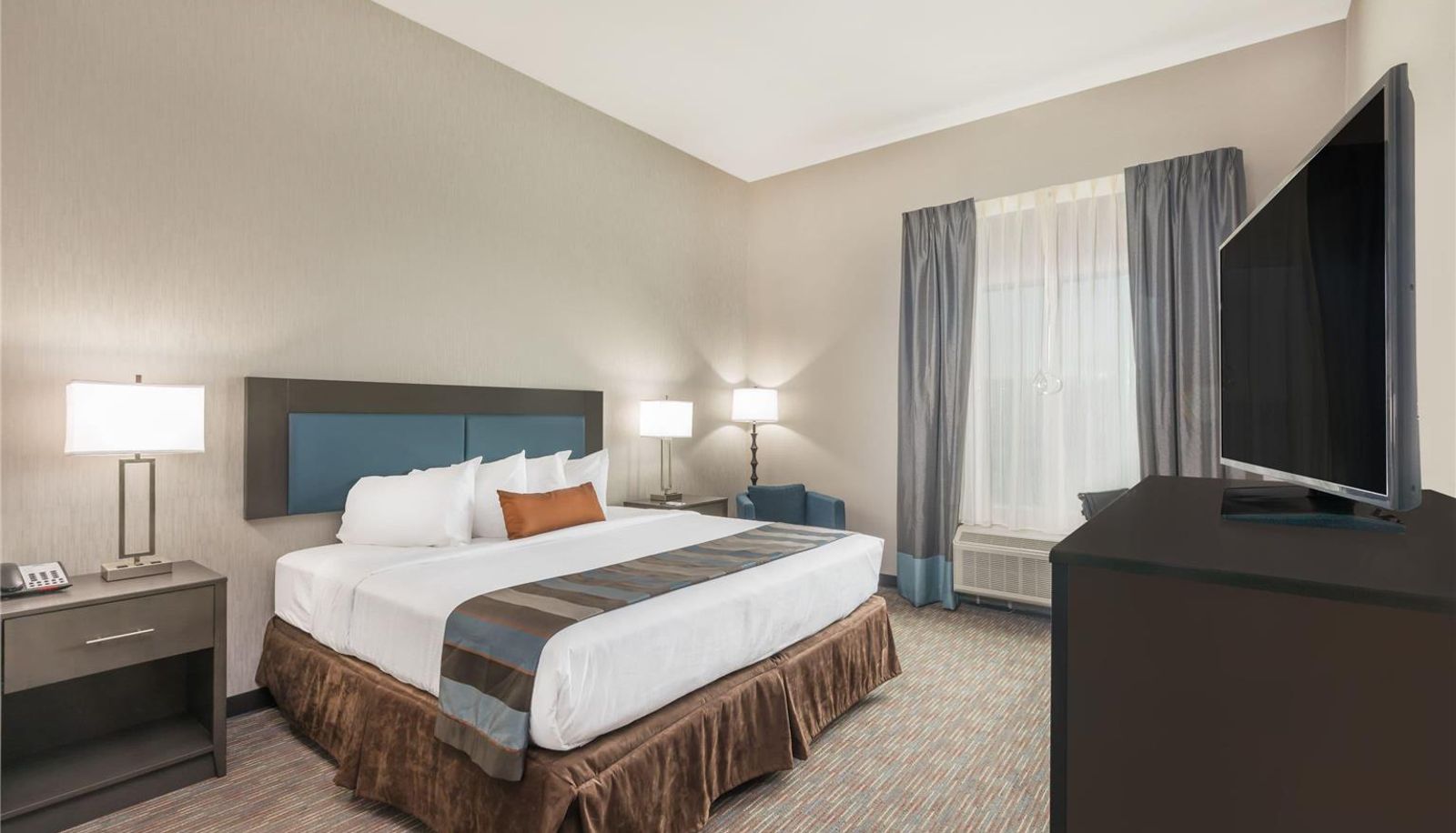 Room - Wingate by Wyndham Lubbock near Texas Tech Univ. Medical Ctr
