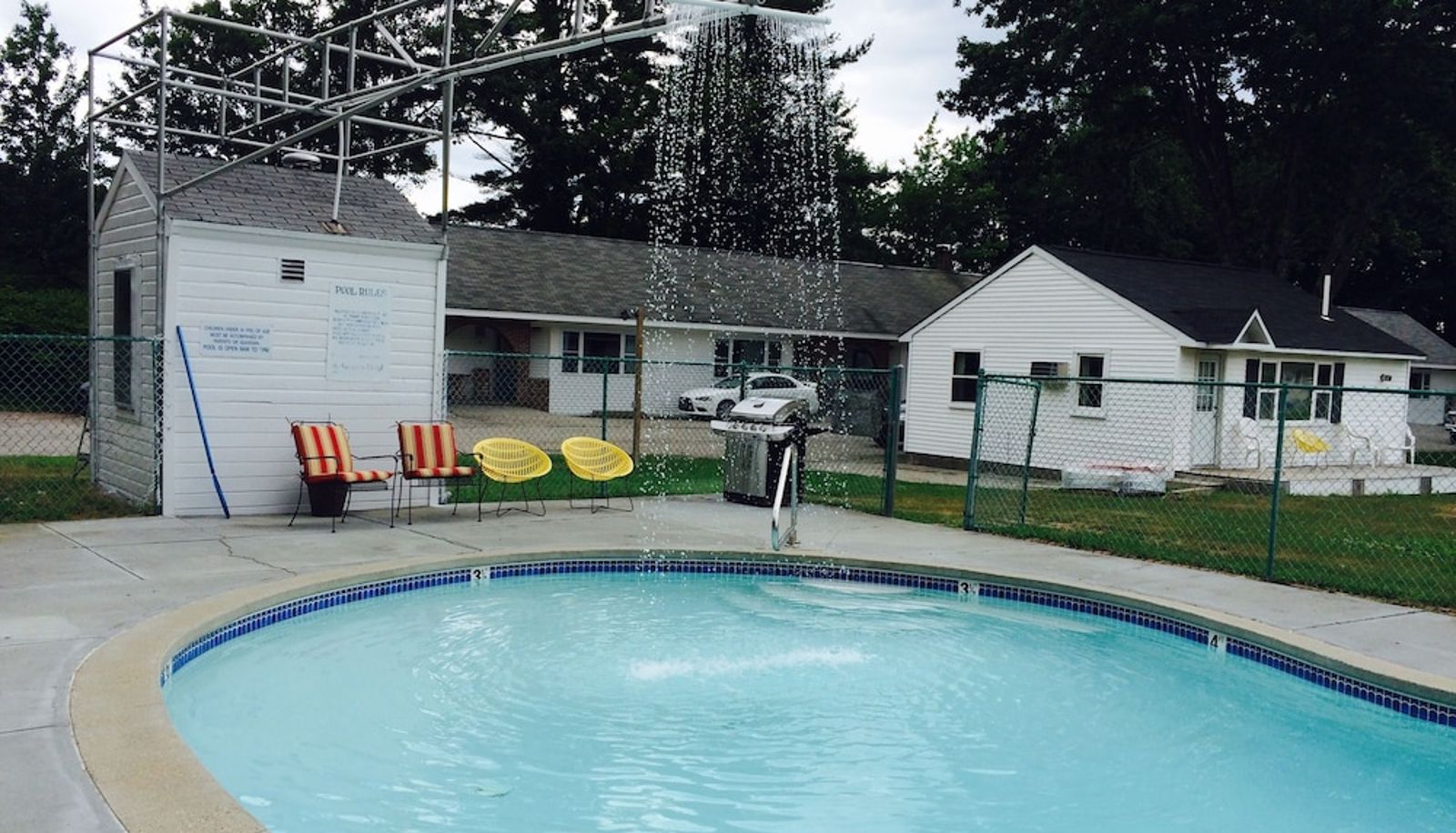 Pool - Sunrise Motel