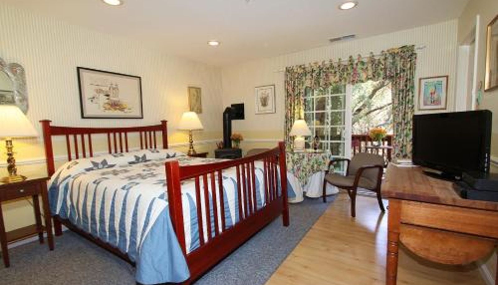 Pokój typu family - McCaffrey House Bed and Breakfast Inn