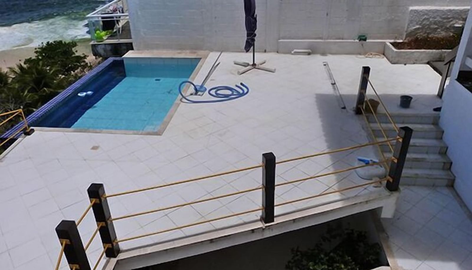 Pool - Camboinhas Bed and Breakfast